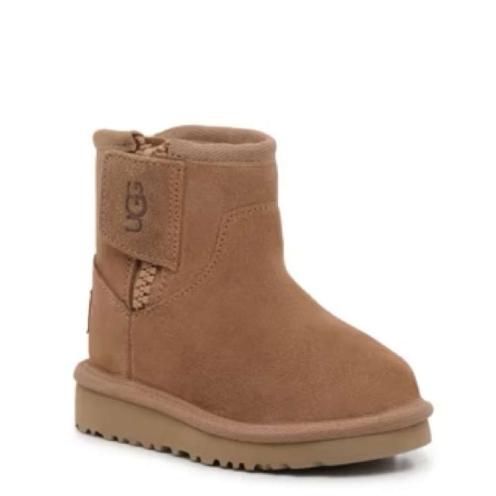 Tan and Cream Classic UGG Adri Classic Mini Boot Kids Toddler Girl Size 10 T